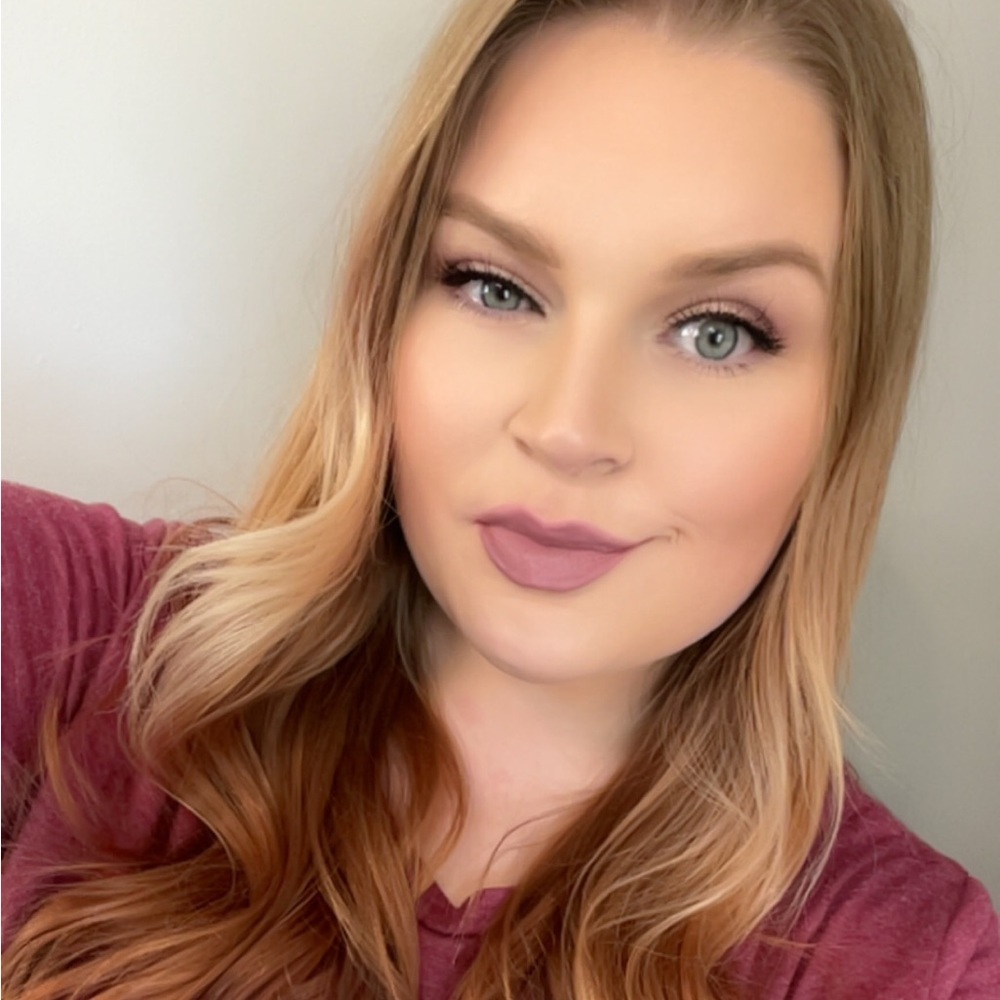 Meet your Posher, Madison